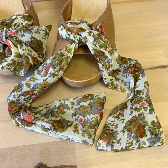 Wooden Ankle Strap Heels Floral Fabric Bow Rivets W8 - Picture 4 of 9